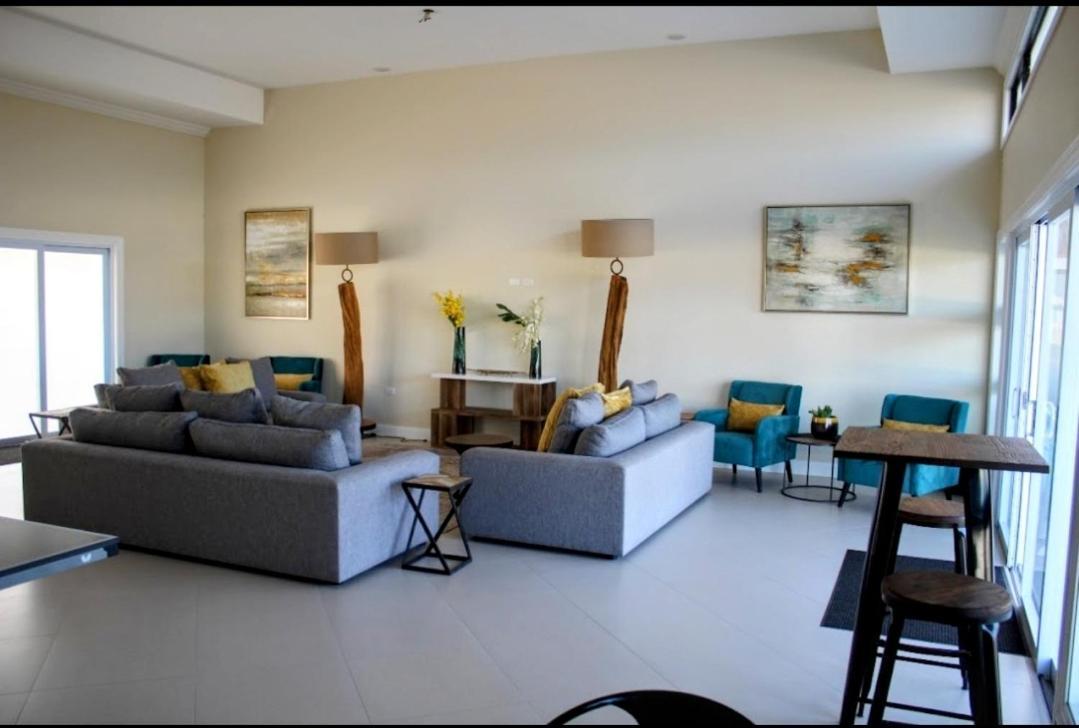 Paradise Oasis At Oceanpointe - Pool And Free Parking Lucea Exterior foto